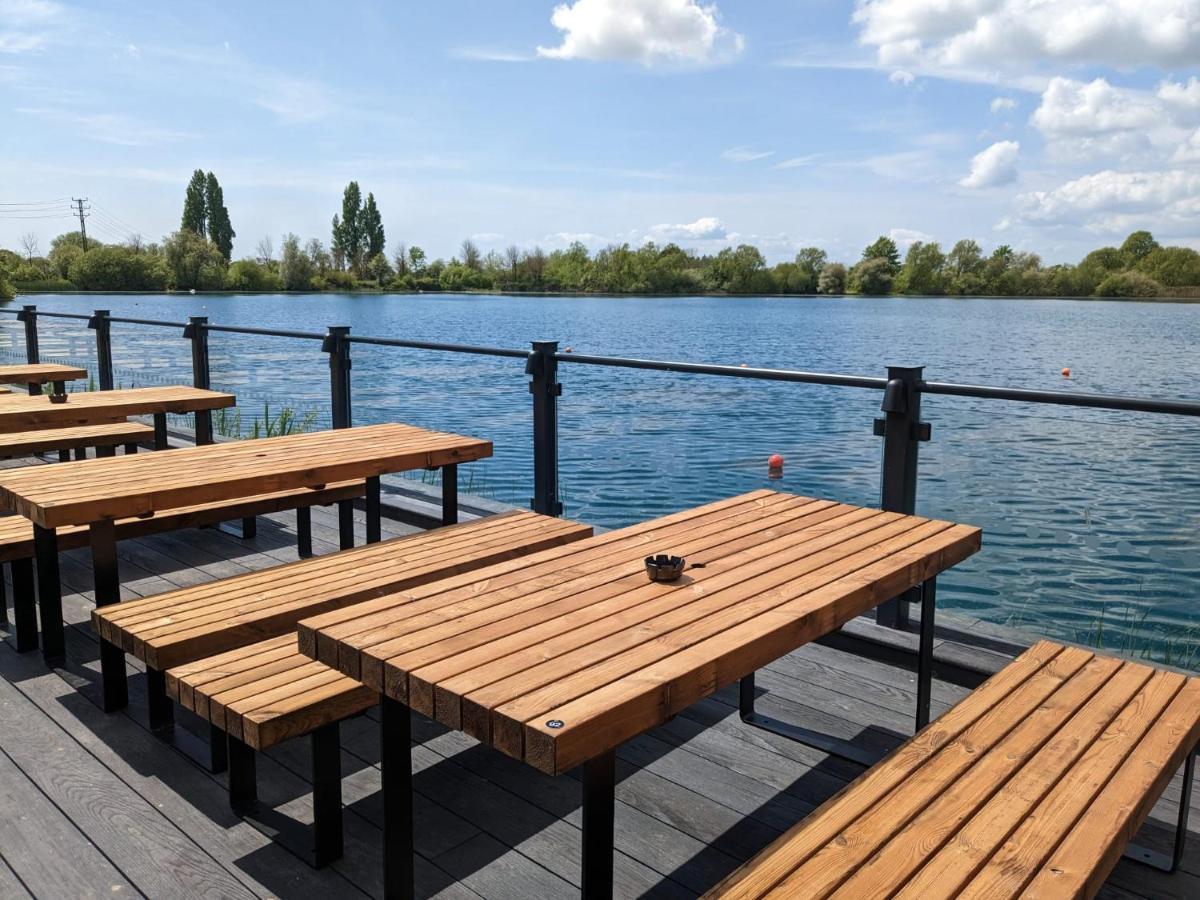 Chichester Lakeside Self-Catering Holiday Home 外观 照片