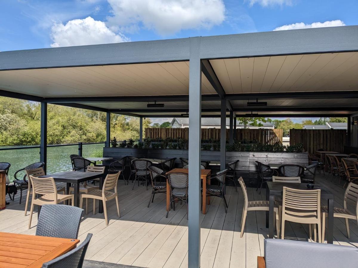 Chichester Lakeside Self-Catering Holiday Home 外观 照片
